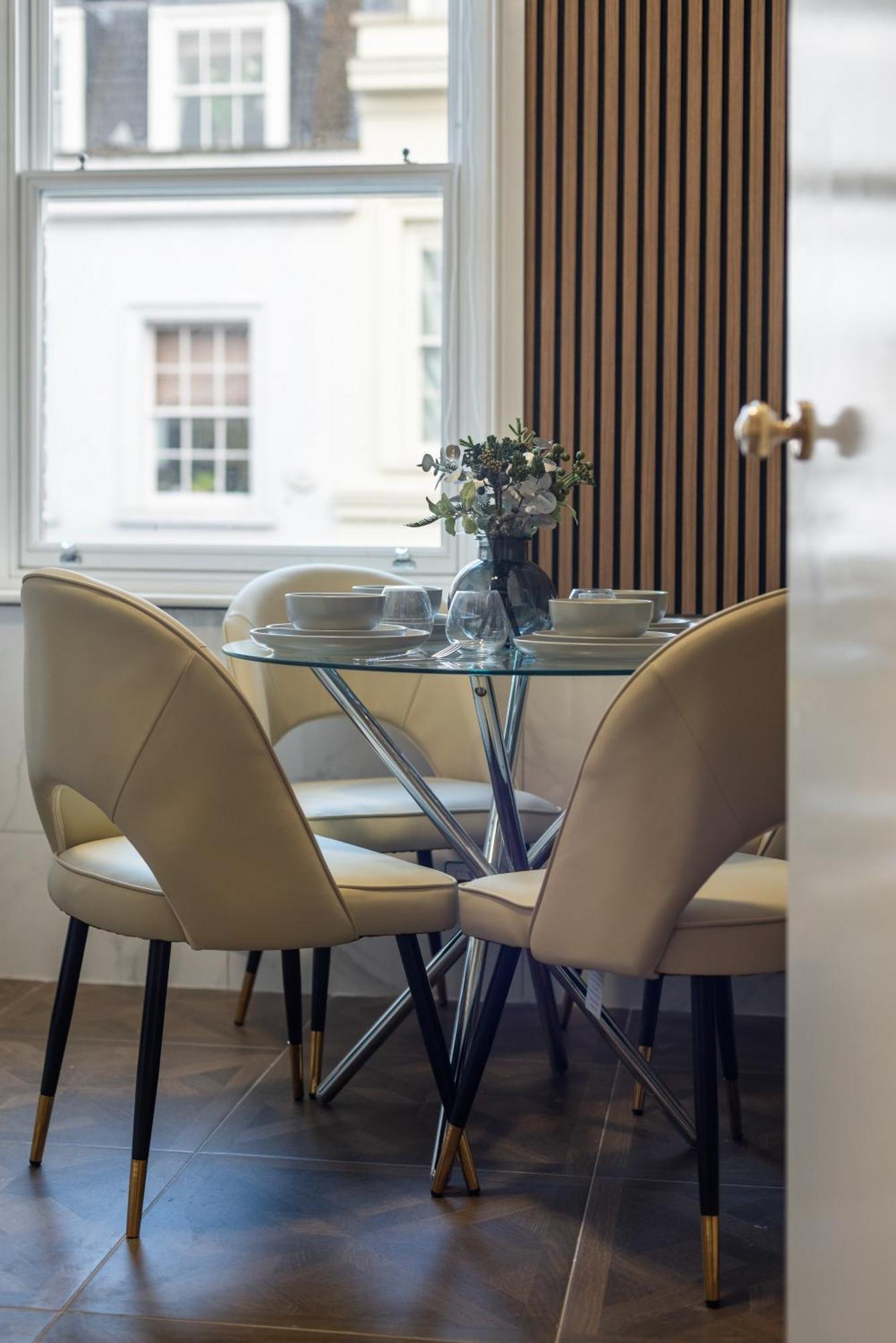 Stylish In The Heart Of Soho Your West End Escape! Gsg Appartement Londres