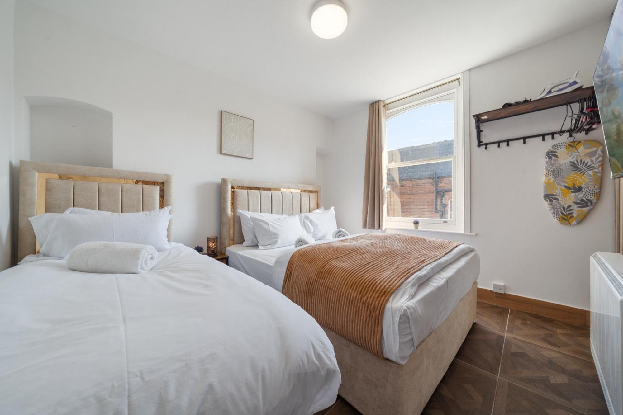 Stylish In The Heart Of Soho Your West End Escape! Gsg Londres