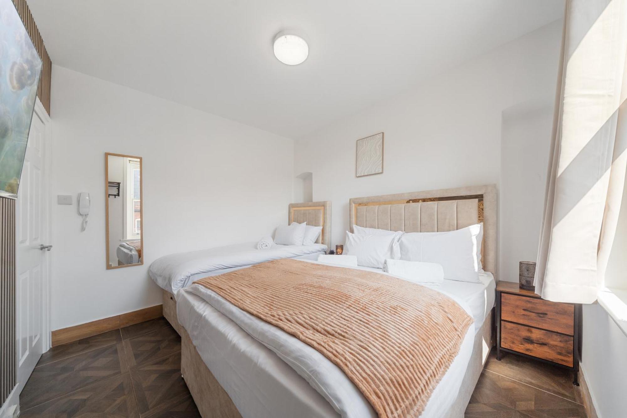 Appartement Stylish In The Heart Of Soho Your West End Escape! Gsg Londres